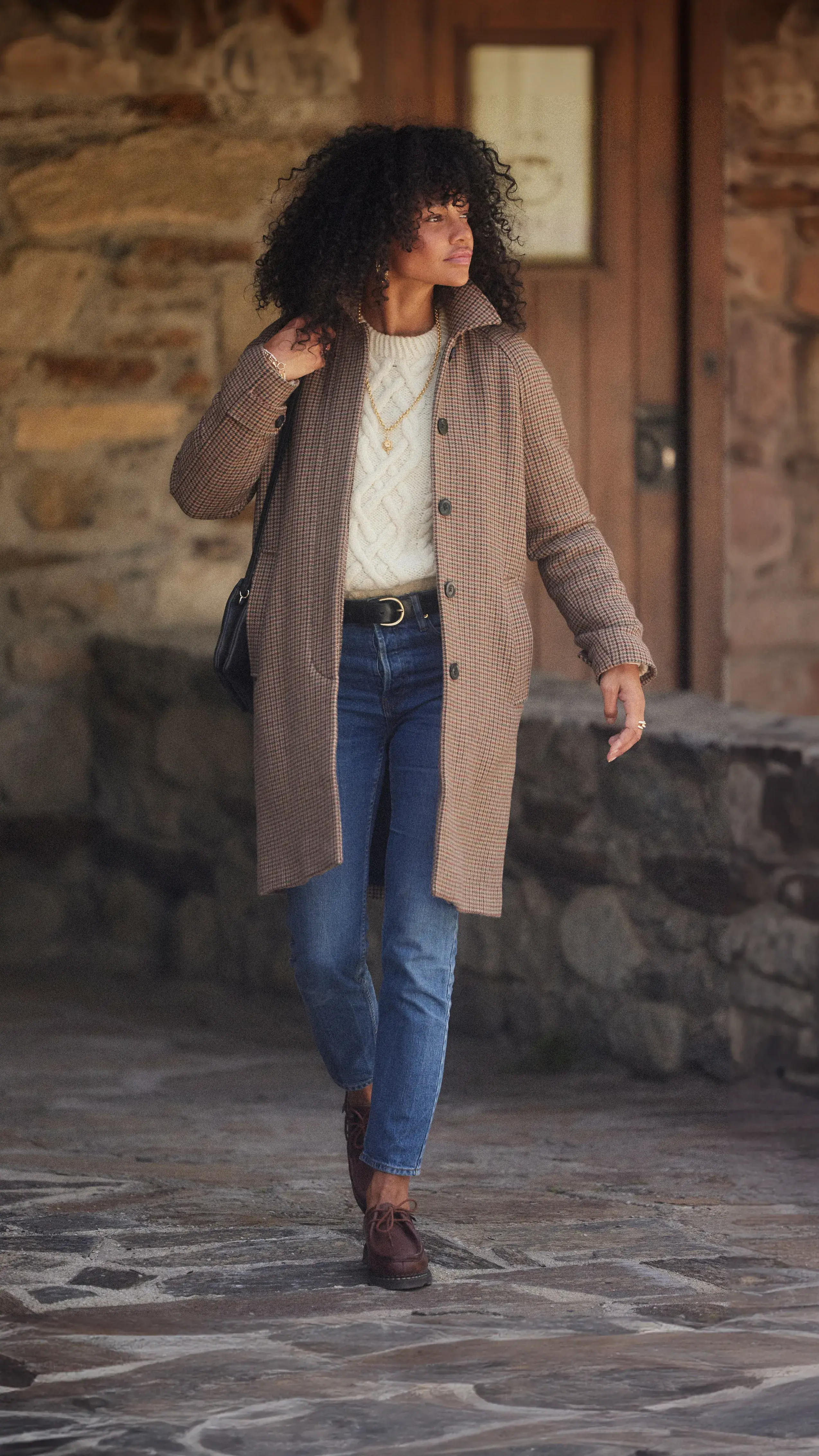 Le Manteau Droit